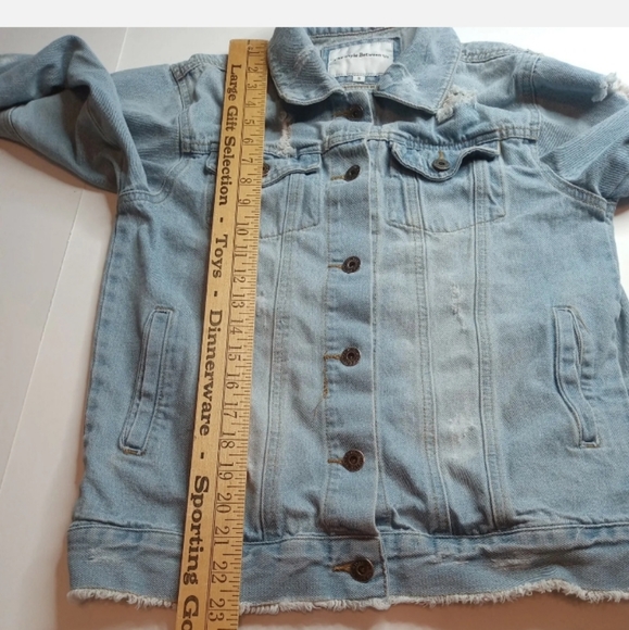 Jean jacket - Picture 9 of 12